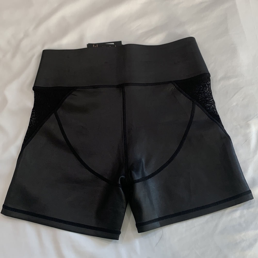 NWT‎ Kiki De Montparnasse Athleisure Lace Inset Biker Shorts - Picture 8 of 14